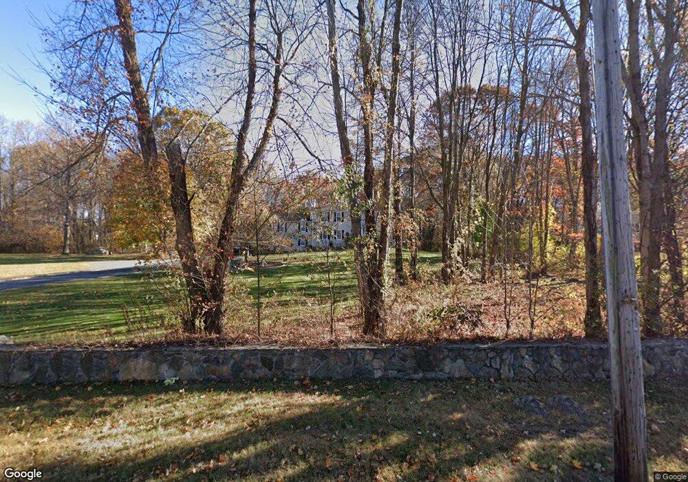 498 Elm St, Monroe, CT 06468 - photo 1