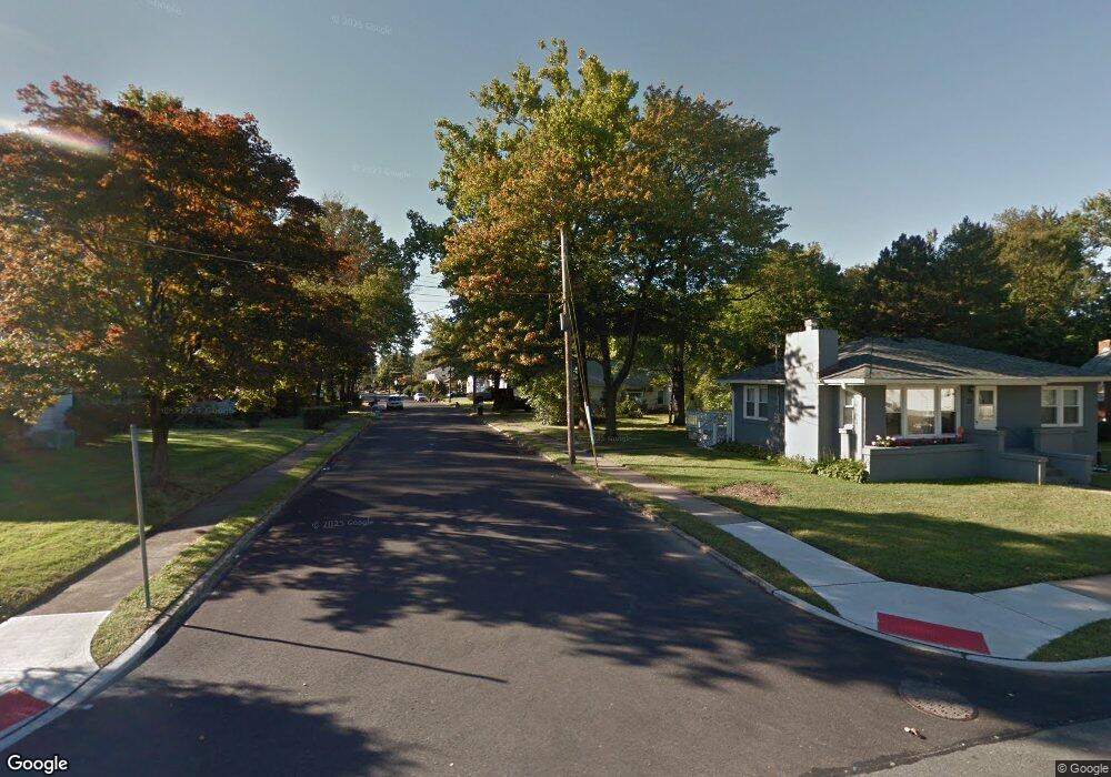 240 Pennsylvania Ave, Ewing, NJ 08638 - photo 1