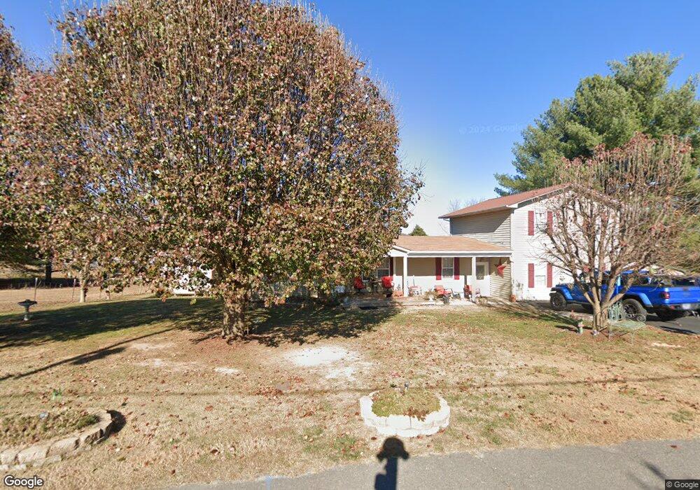 117 Barnes Ln, Johnson City, TN 37601 - photo 1