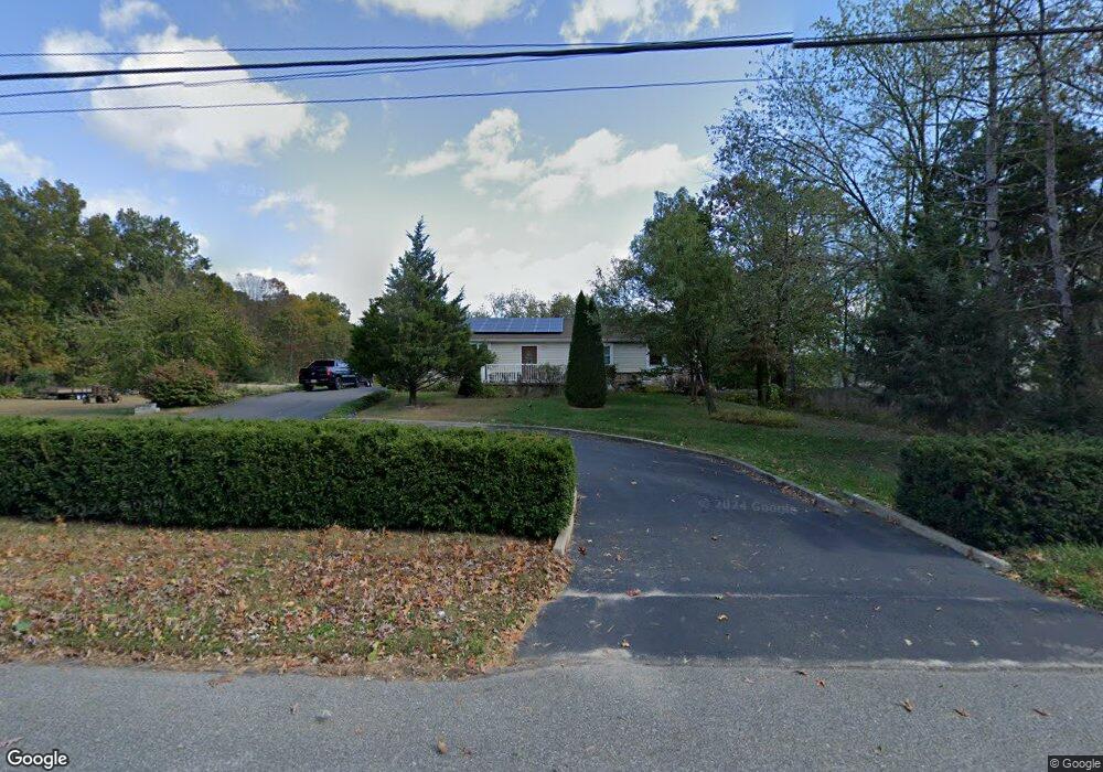 1402 N Tuckahoe Rd, Williamstown, NJ 08094 - photo 1