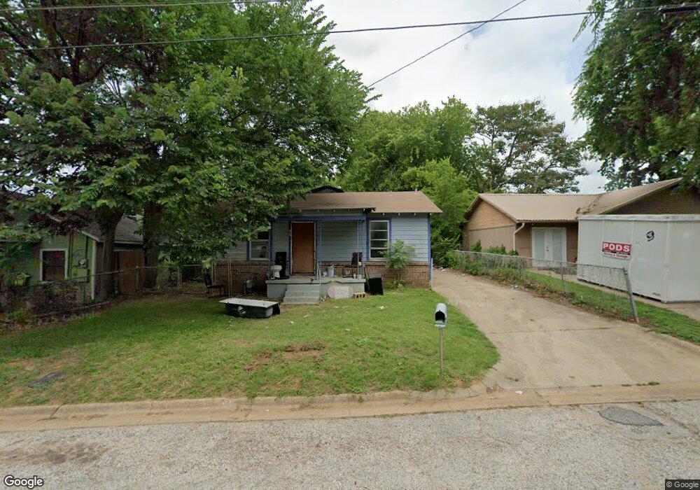 913 Chase St, Denison, TX 75020 - photo 1