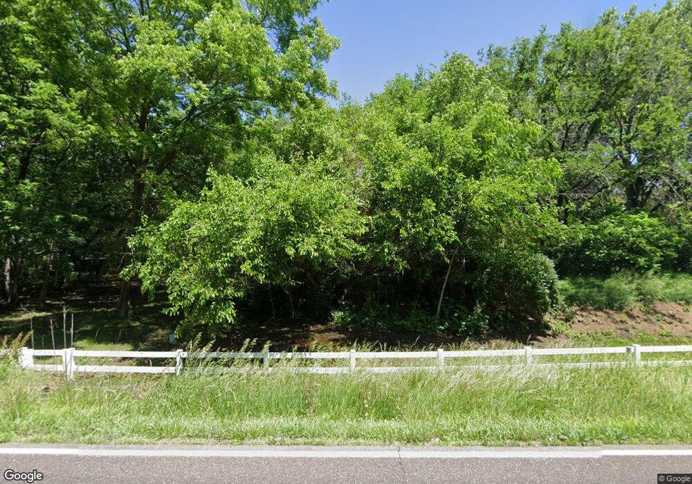 10628 SW 53rd St, Topeka, KS 66610 - photo 1