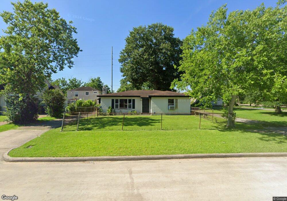 7210 Moline St, Houston, TX 77087 - photo 1