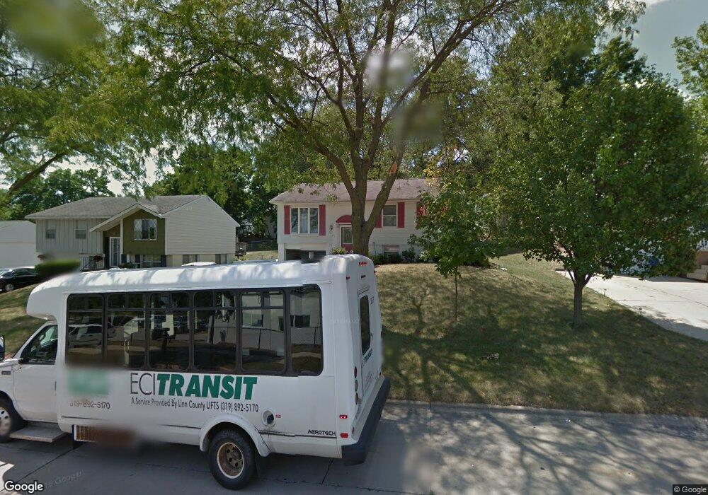 3125 29th Ave SW, Cedar Rapids, IA 52404 - photo 1