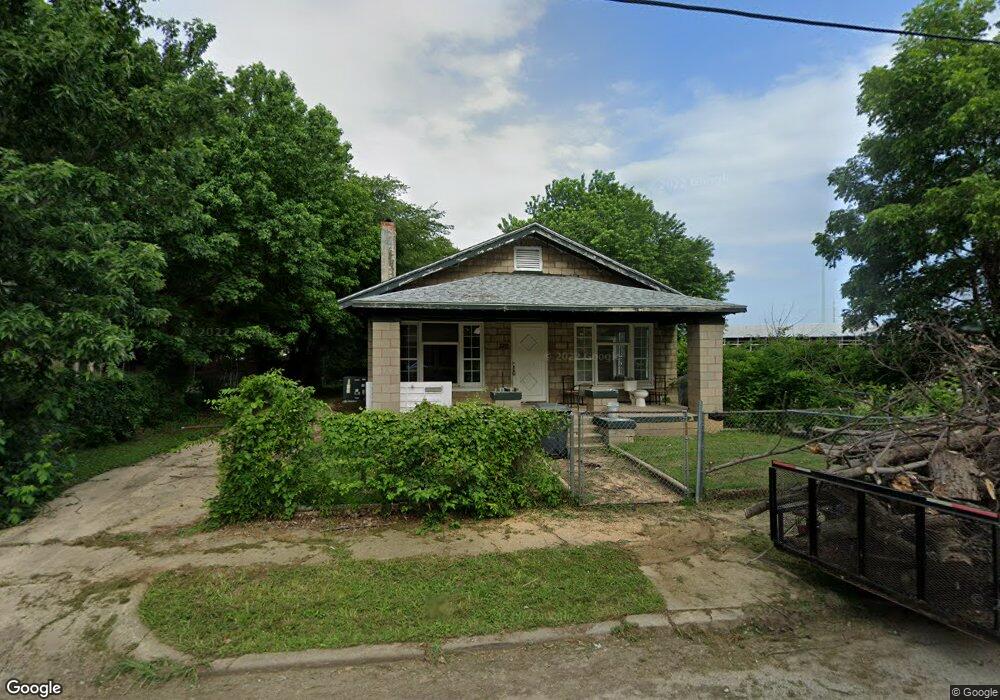 320 B St SW, Ardmore, OK 73401 - photo 1
