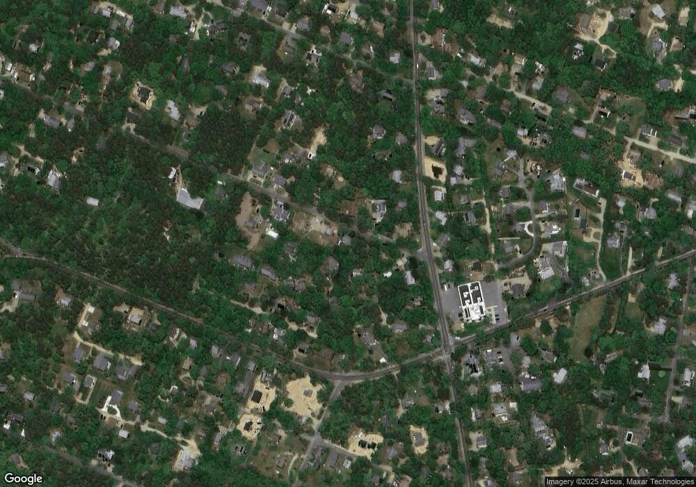 14 Worcester Ave, Oak Bluffs, MA 02557 - photo 1