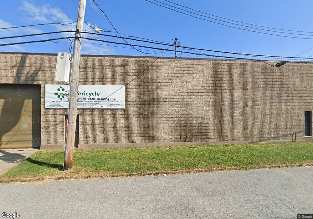 33 Baron Blvd, Staten Island, NY 10314 - photo 1