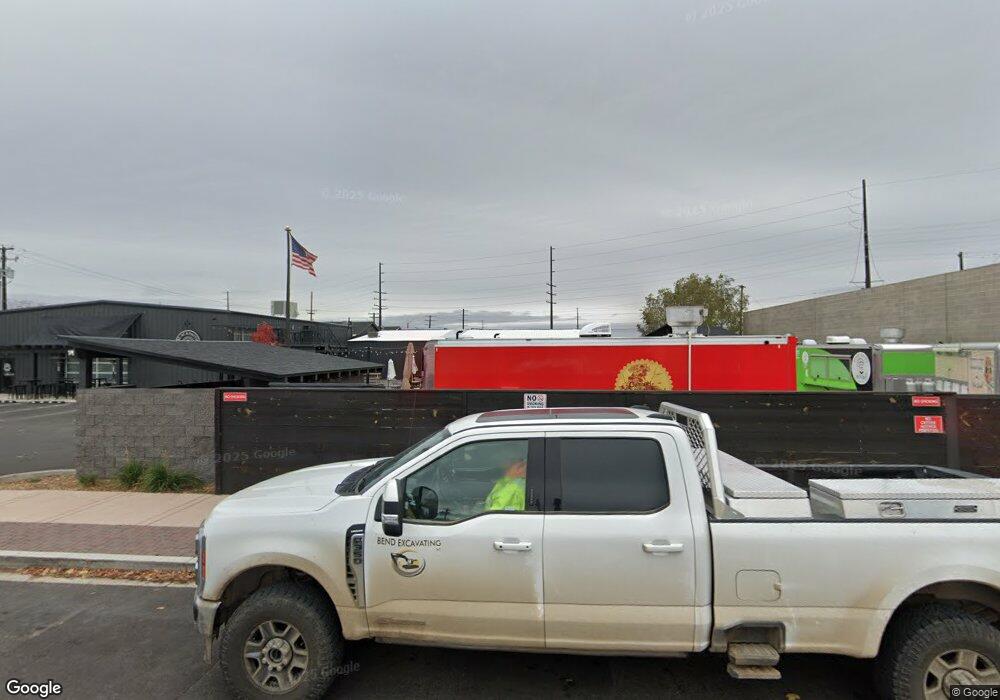 528 SW 4th St, Redmond, OR 97756 - photo 1