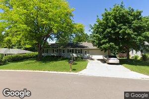 417 S 5th Ave, Brandon, SD 57005