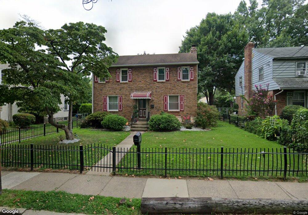 132 E Greenwood Ave, Lansdowne, PA 19050 - photo 1