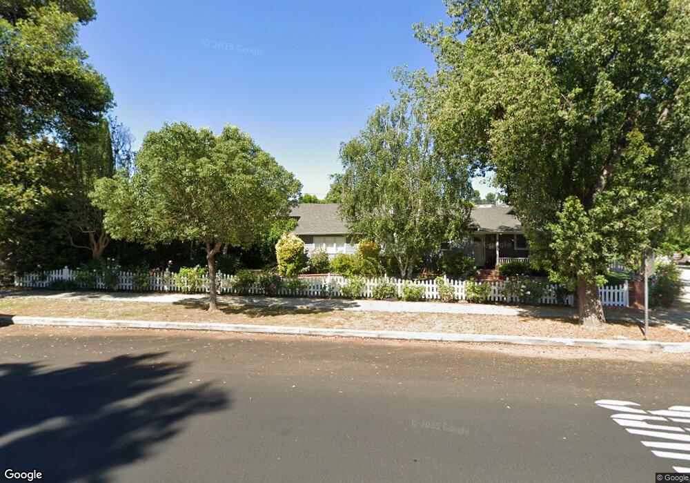 5177 Alhama Dr, Woodland Hills, CA 91364 - photo 1