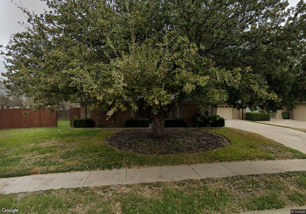 244 Mountainview Dr, Hurst, TX 76054 - photo 1