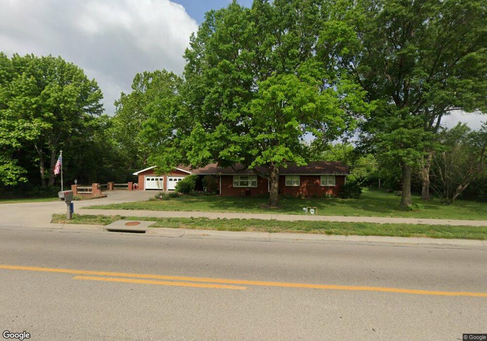 5343 SW Wanamaker Rd, Topeka, KS 66610 - photo 1