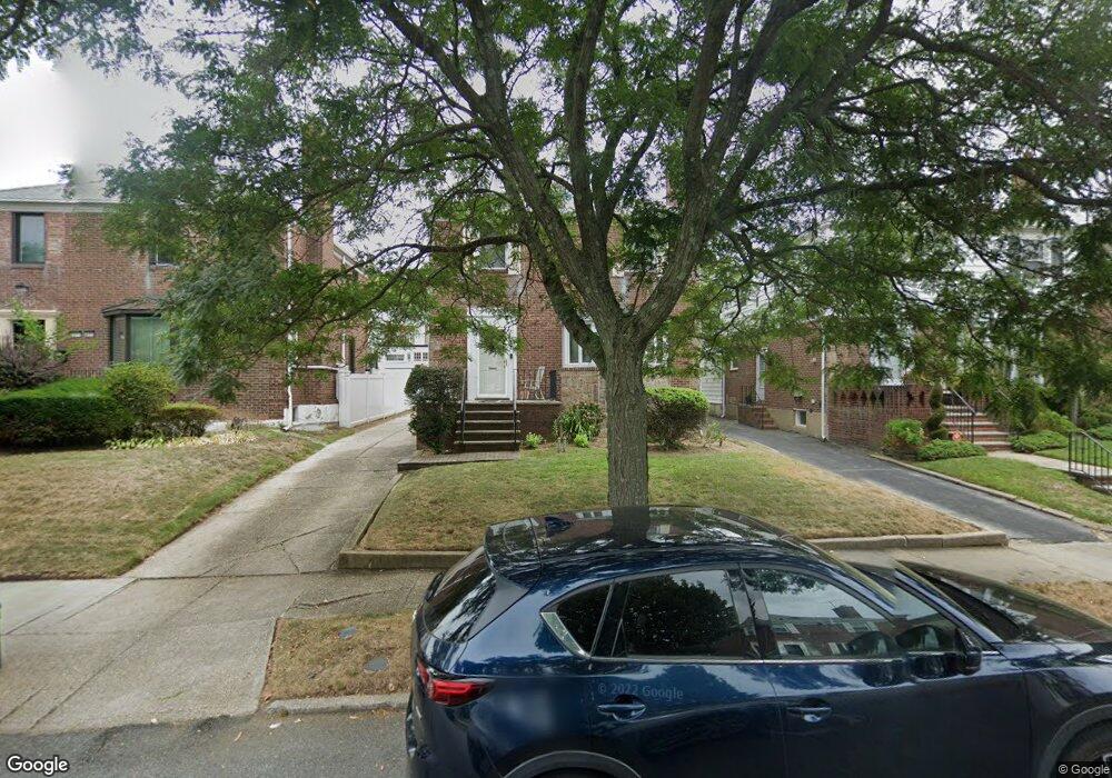 8015 192nd St, Hollis, NY 11423 - photo 1