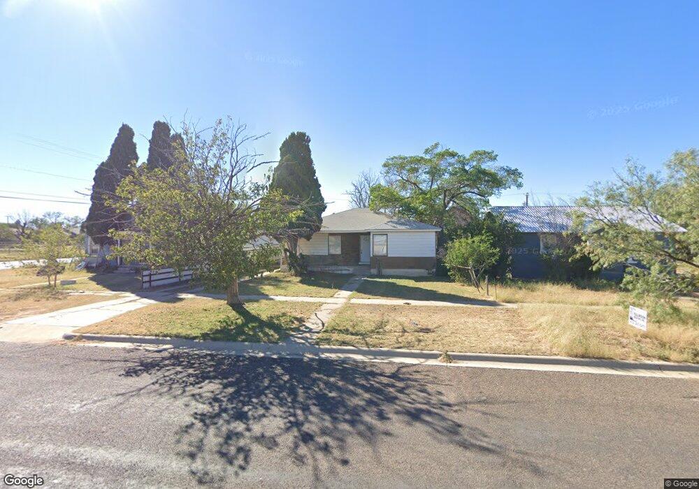 1708 Johnson St, Big Spring, TX 79720 - photo 1