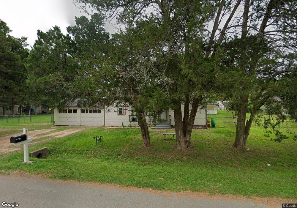 615 Hospital St, Tomball, TX 77375 - photo 1
