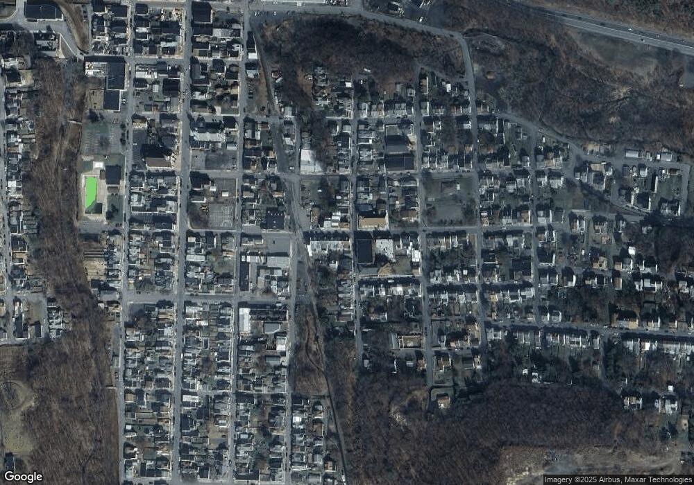 724 Race St, Shamokin, PA 17872 - photo 1