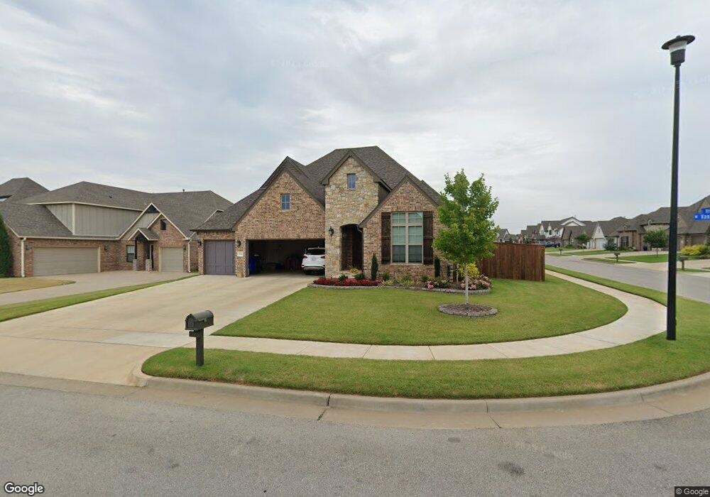 2914 W Van Buren Ct, Broken Arrow, OK 74011 - photo 1