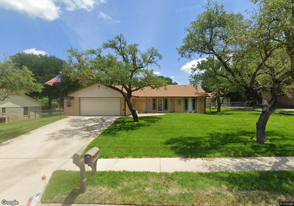 2811 Veterans Ave, Copperas Cove, TX 76522 - photo 1