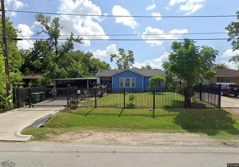 805 Evanston St, Houston, TX 77015 - photo 1
