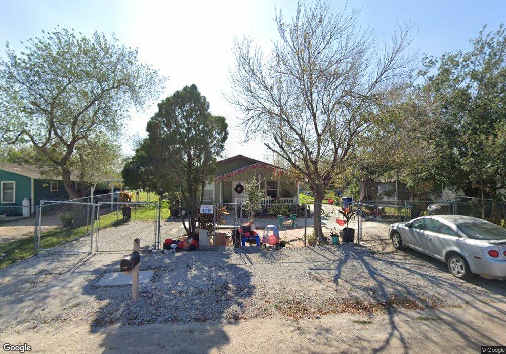 1710 S De la Rosa Dr, Donna, TX 78537 - photo 1