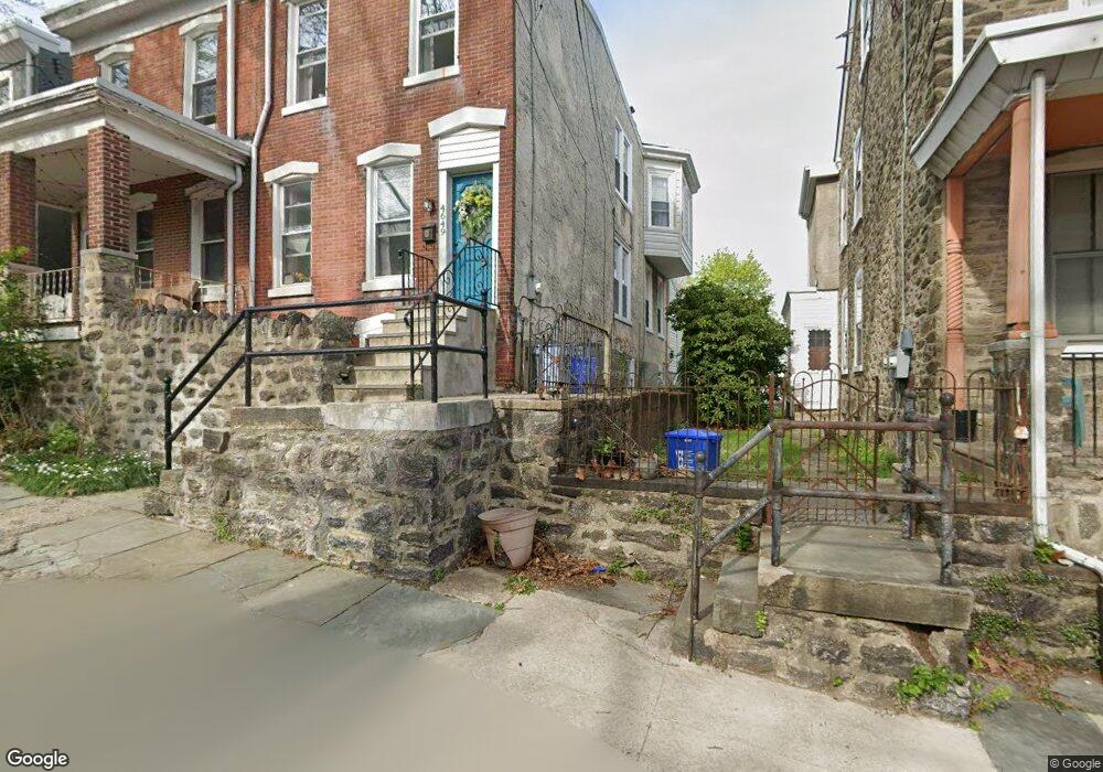 4649 Sheldon St, Philadelphia, PA 19127 - photo 1