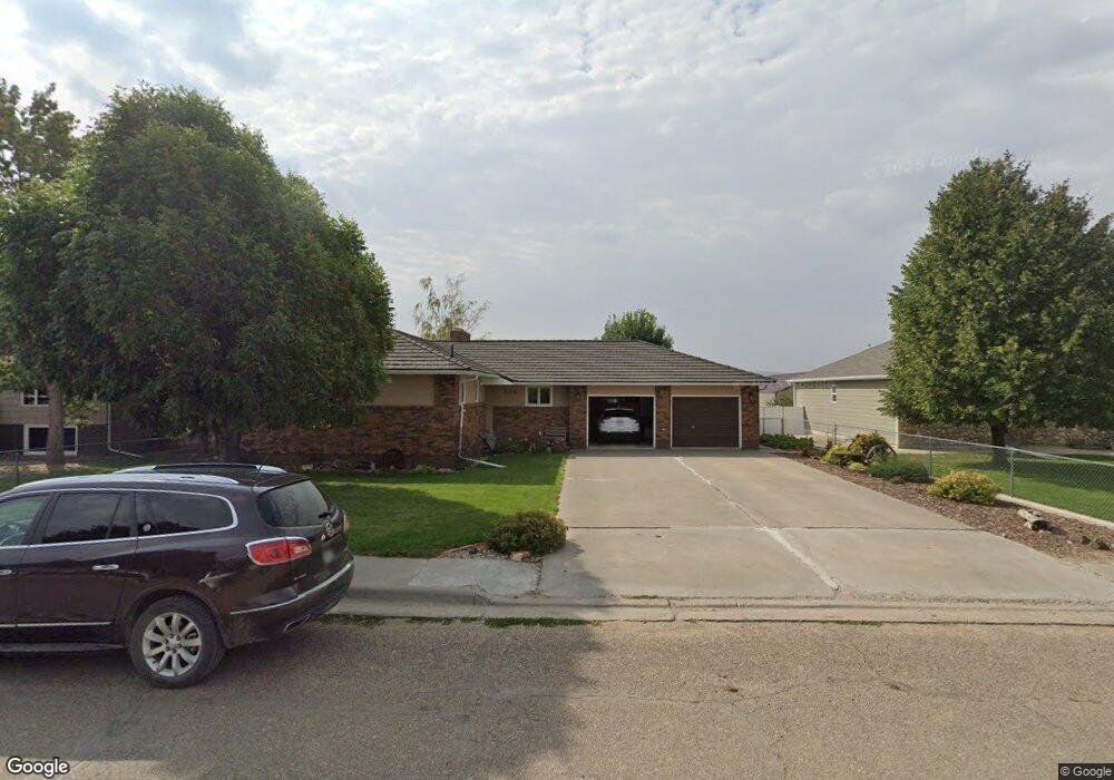 616 14th St W, Havre, MT 59501 - photo 1