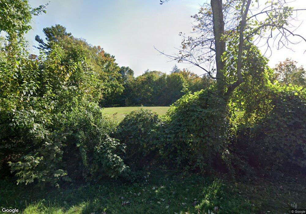 1 Blue Sea Ln, Great Neck, NY 11024 - photo 1