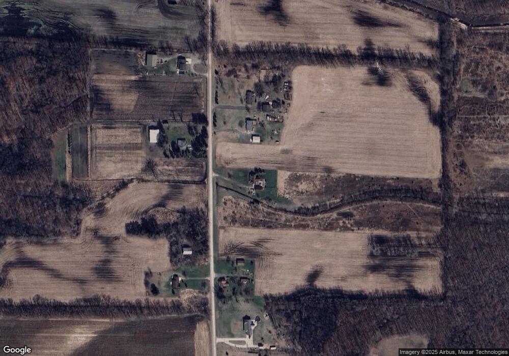 12548 Timbers Rd, Carleton, MI 48117 - photo 1