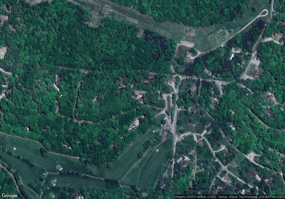 425 Wintun Ct, Sugar Grove, OH 43155 - photo 1