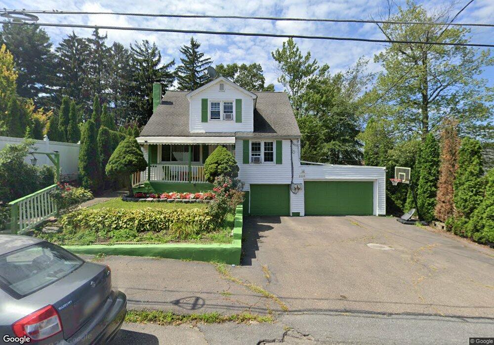 556 Putnam St, Hazleton, PA 18202 - photo 1