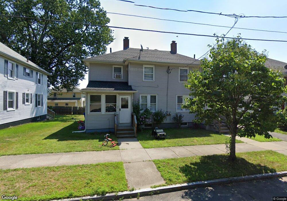 22-24 Burke St, Springfield, MA 01151 - photo 1