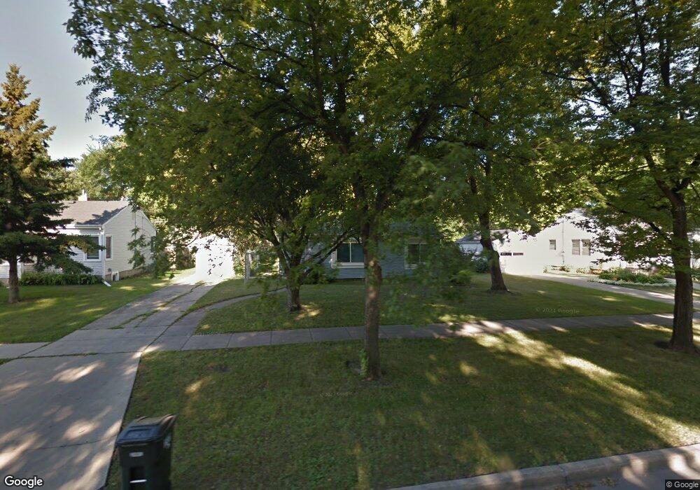 1334 9th St N, Fargo, ND 58102 - photo 1