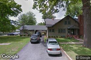 221 N 9th St, Neodesha, KS 66757