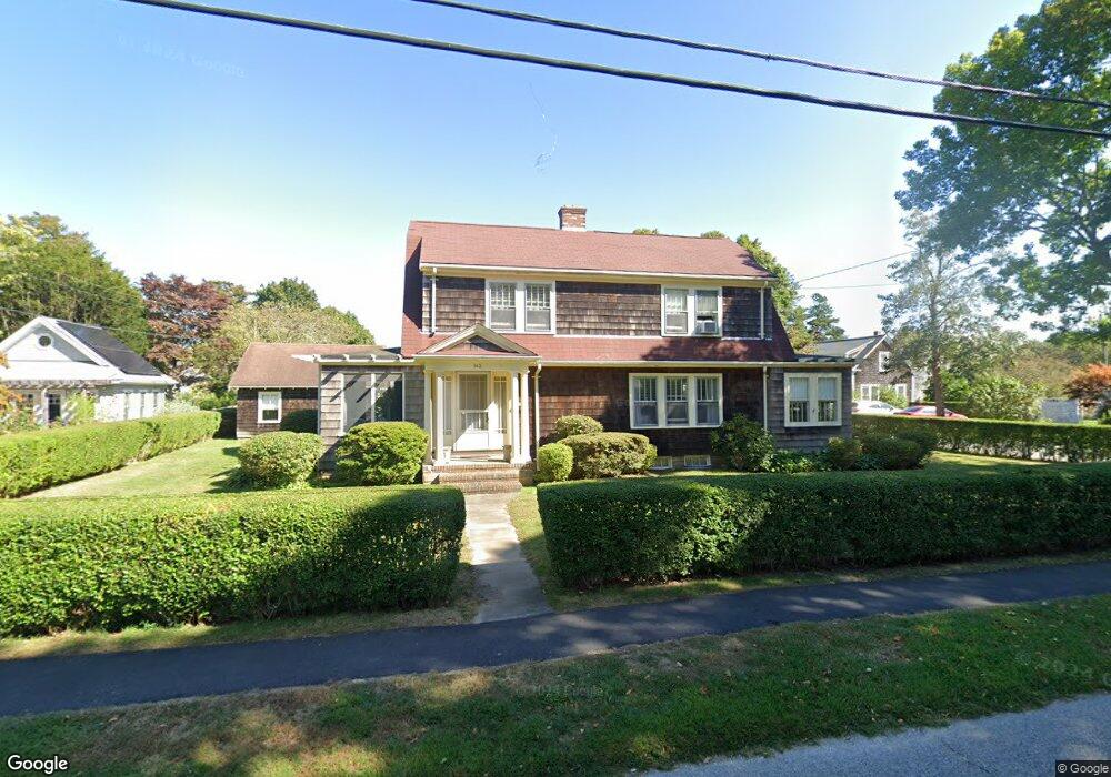 142 King St, Falmouth, MA 02540 - photo 1