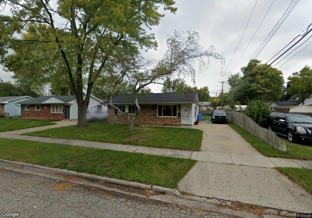3130 Lucie St, Lansing, MI 48911 - photo 1