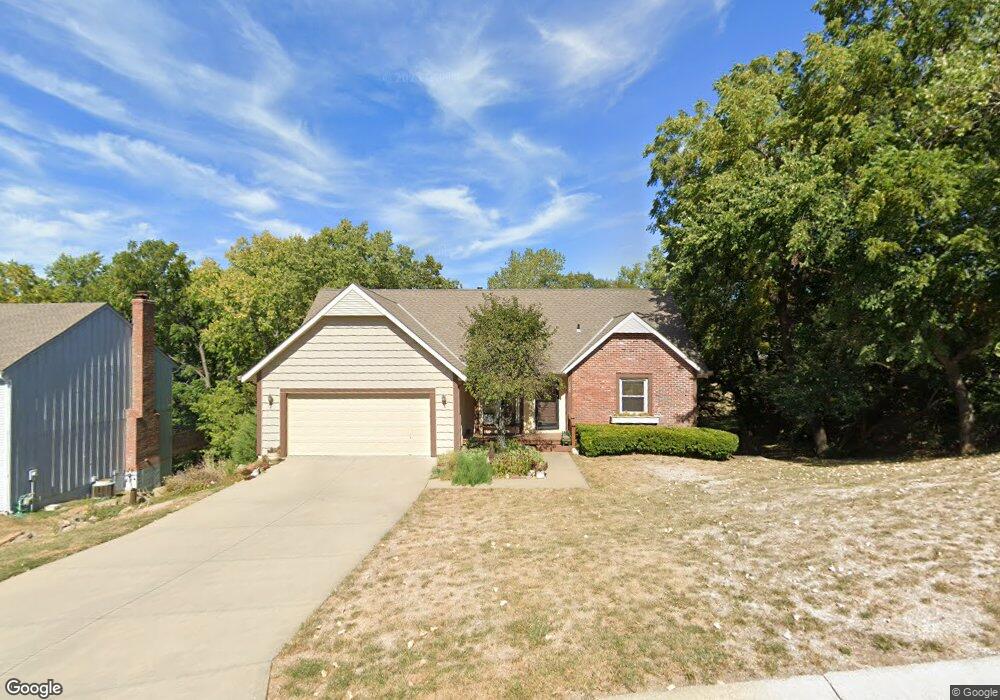 13206 W 58th St, Shawnee, KS 66216 - photo 1