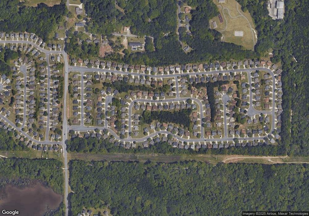 514 Creekview Overlook unit 2, Stockbridge, GA 30281 - photo 1