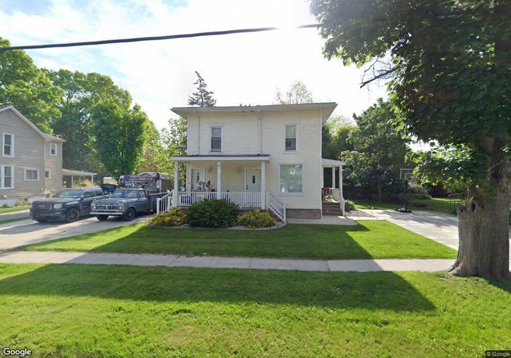 208 N Maple St, Flushing, MI 48433 - photo 1