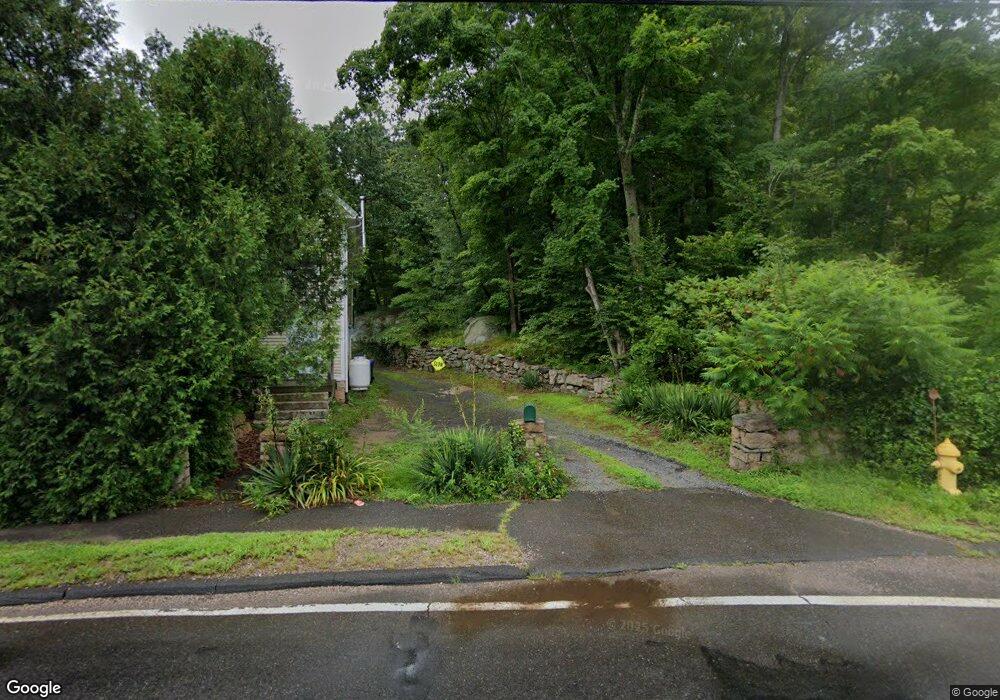 524 Leetes Island Rd unit 528, Branford, CT 06405 - photo 1