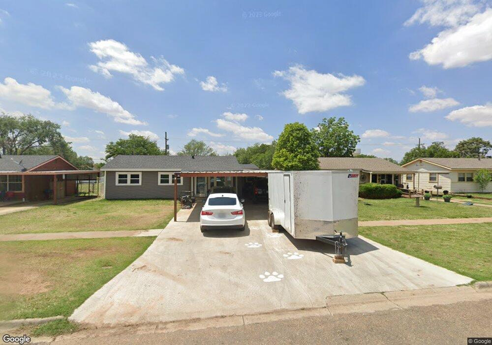 1513 Dallas St, Plainview, TX 79072 - photo 1