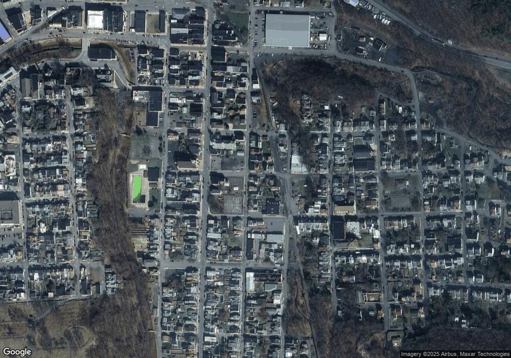 131 N Franklin St, Shamokin, PA 17872 - photo 1