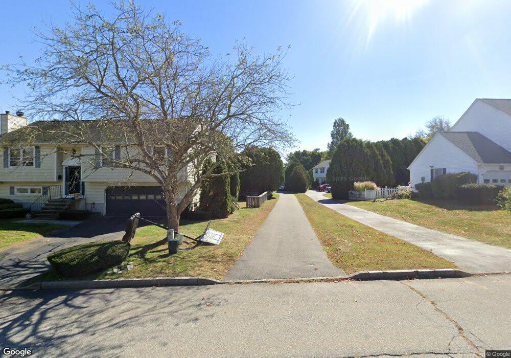 16 Penny Ln, New London, CT 06320 - photo 1