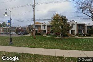 1647 Cass Lake Rd Unit B, Keego Harbor, MI 48320