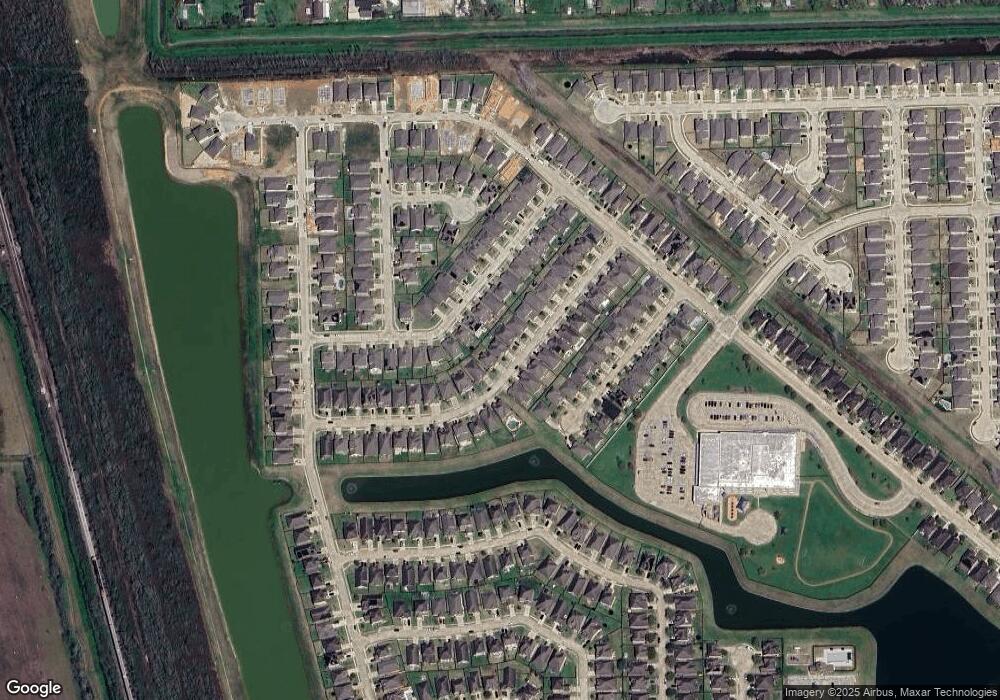 5180 Echo Falls Dr, Alvin, TX 77511 - photo 1