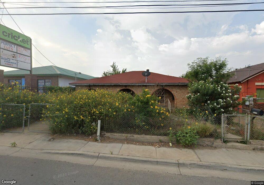 1217 Chihuahua St, Laredo, TX 78040 - photo 1