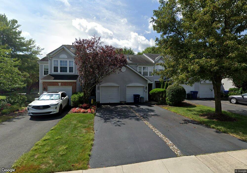 106 Augusta Dr, Columbus, NJ 08022 - photo 1