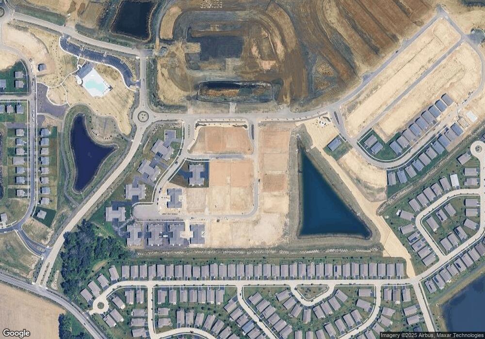 2424 Glacier St, Pingree Grove, IL 60140 - photo 1