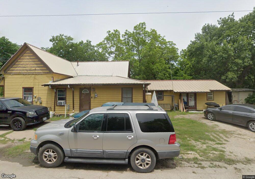 1102 Trinity St, Cleburne, TX 76031 - photo 1