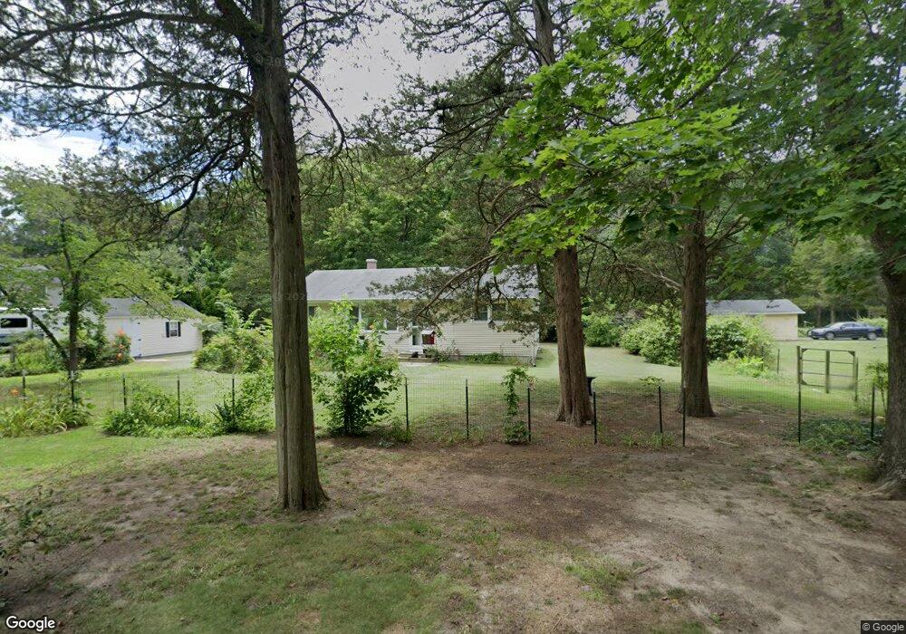 1115 NE Lakeshore Dr, Millville, NJ 08332 - photo 1